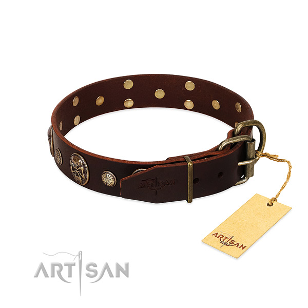 Durable decorations on comfortable wearing dog collar