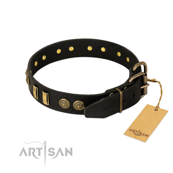 Durable D-ring on natural leather dog collar for your four-legged friend