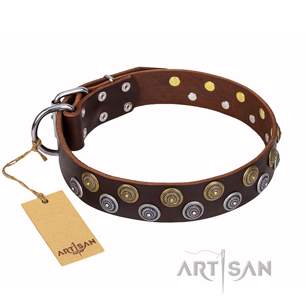 Handy use natural genuine leather collar with studs for your pet
